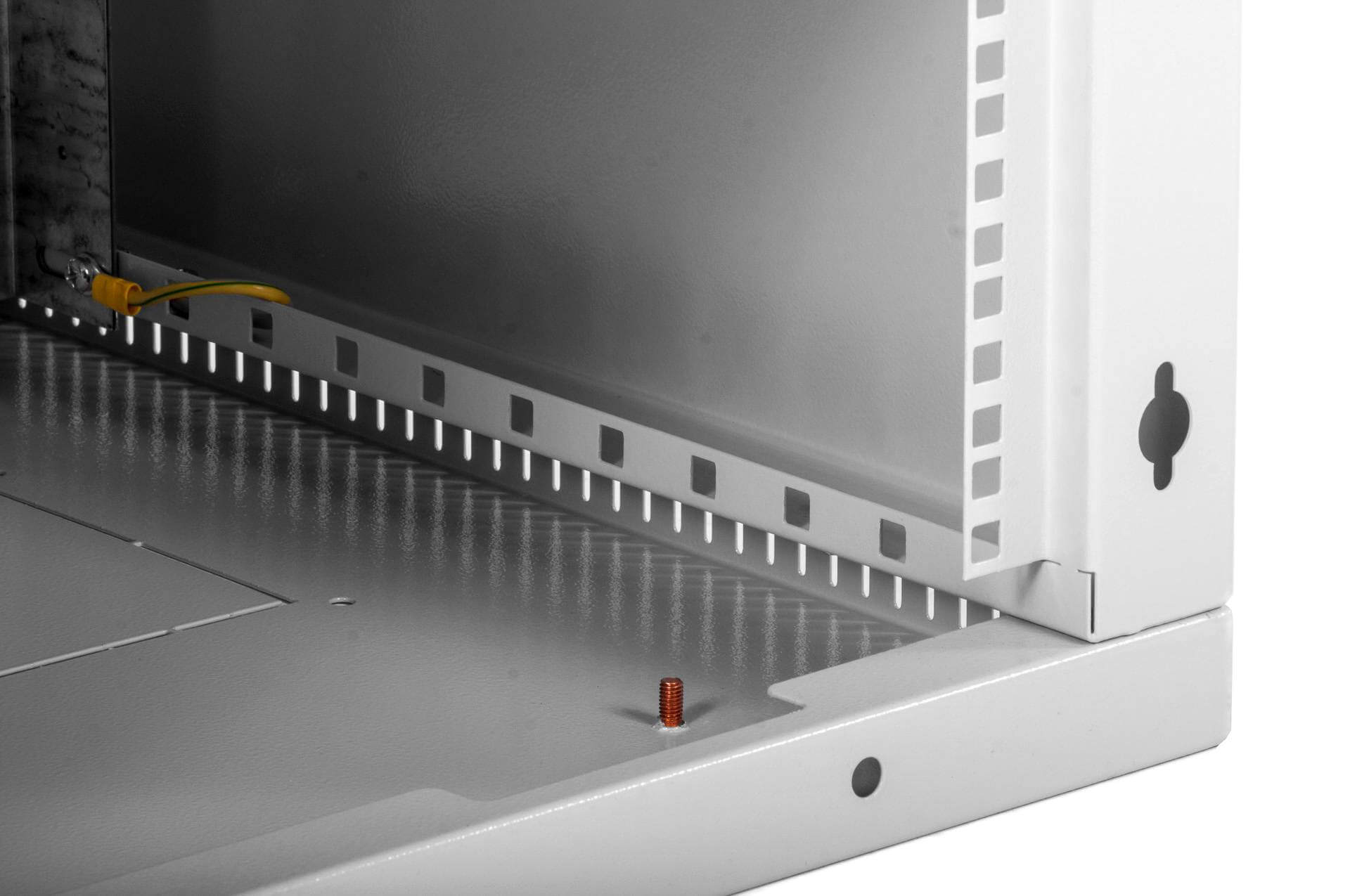 Шкаф ШРН-Э-12.650.1 телекоммуникационный настенный разборный 12U (600 × 650) две ЦМО